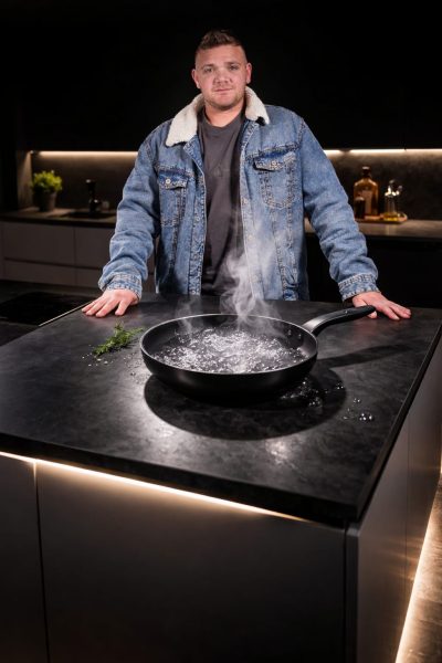 actor cooking